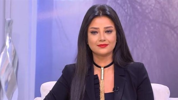ابنة رضوى الشربينى تتقمص شخصيتها  على تيك توك
