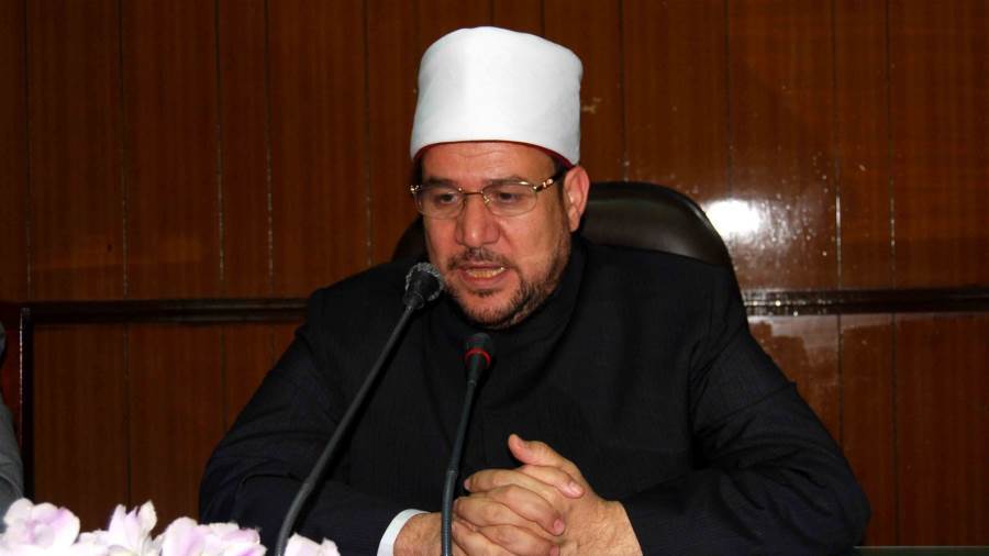 مختار جمعة يحدد شروط فتح المساجد في رمضان وصلاة الجمعة