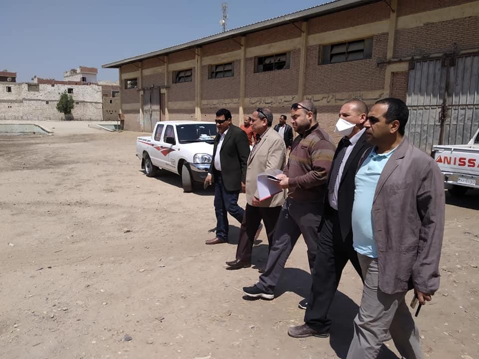 انتظام توريد القمح للصوامع والشون في المنيا بإجمالي 167 طن