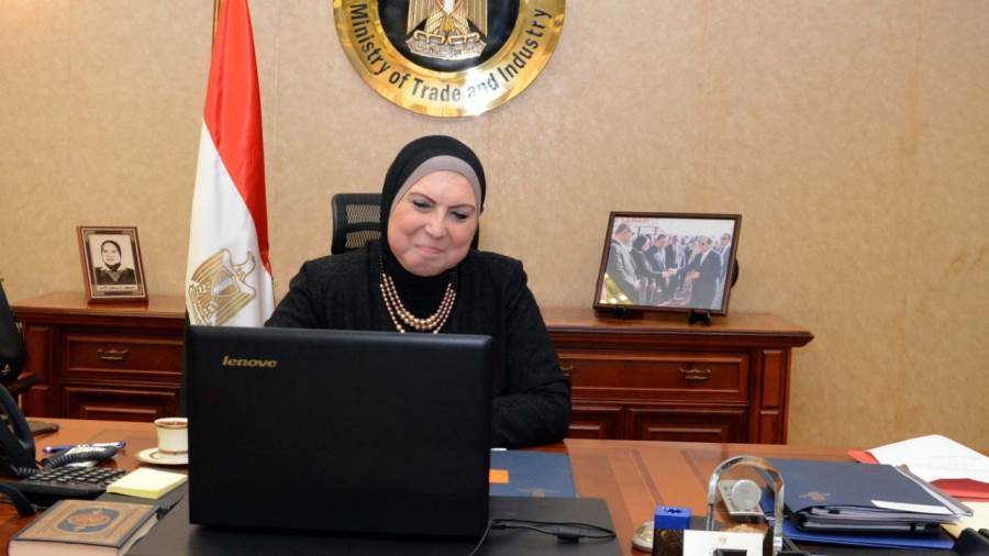 نيفين جامع: جاري صرف مستحقات 1177 شركة مصدرة لدى صندوق تنمية الصادرات 
