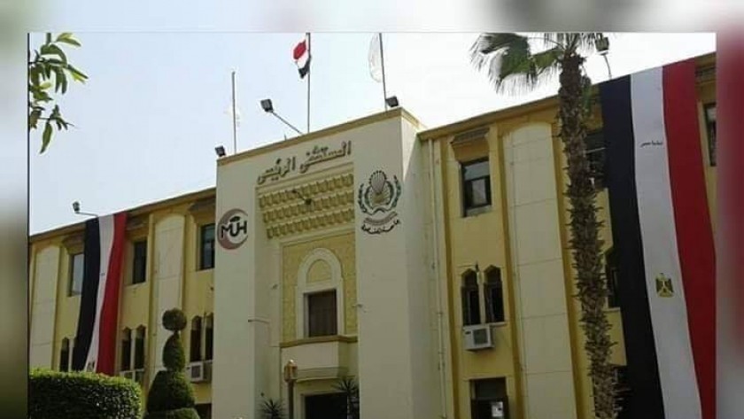جامعة المنصورة تغلق مبنى الباطنة بمستشفاها بسبب كورونا 
