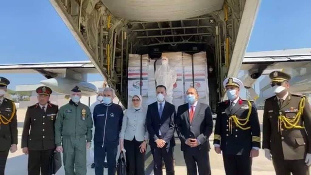 مصر ترسل طائرتين عسكريتين تحملان مستلزمات طبية ومساعدات لإيطاليا