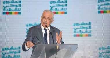 وزير التعليم يوضح طريقة احتساب توقيت الامتحان التجريبى لأولى ثانوى 
