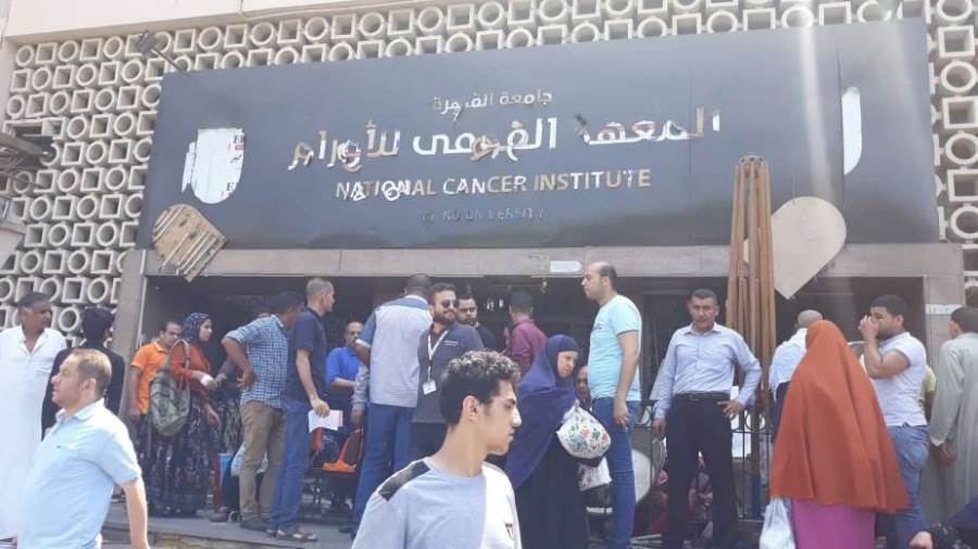 طبيب تخدير يكشف عن كارثة في معهد الأورام