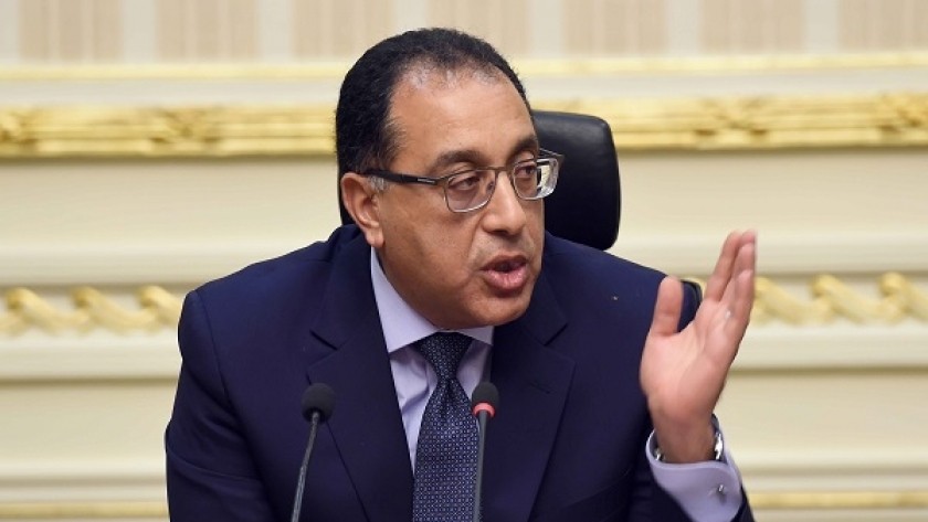 الحكومة تنفي وجود تعميم من الصحة بعدم توجه المرضى للمستشفيات