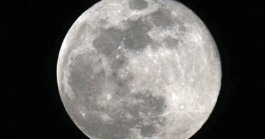 لماذا يحتاج العلماء لعينات جديدة من تربة القمر؟ 
