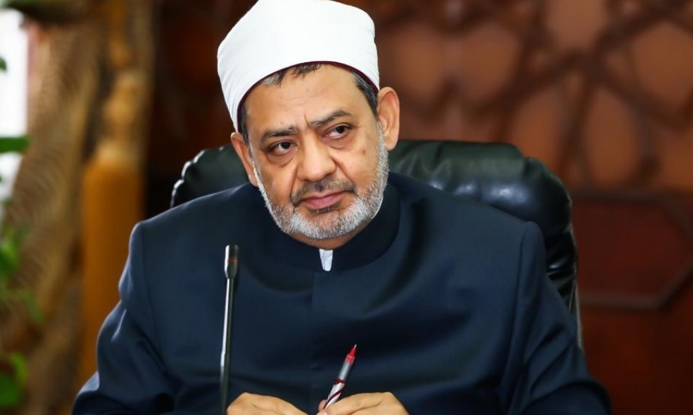 الأزهر للفتوى يؤكد: القيام بالدور الطبي على وجهه الأكمل جهاد في سبيل الله 
