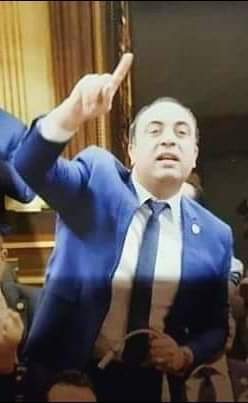 النائب خالد عبد العزيز يتقدم ببيان عاجل لوزير التنمية المحلية بسبب إهدار الموظفين 700مليار على الدولة 

