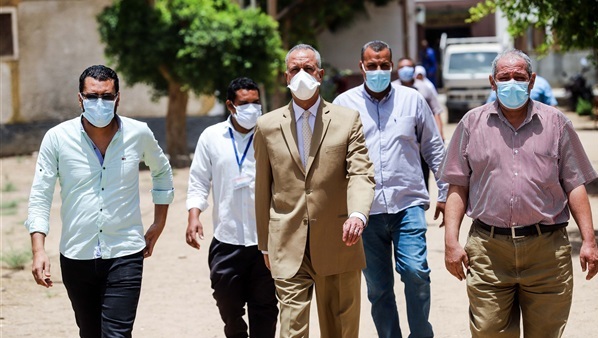  محافظ قنا: لجنة المرور علي مستشفيات العزل تتفقد مستشفى فرشوط