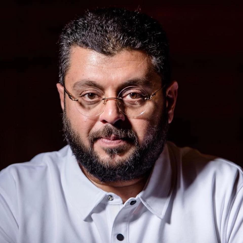 حسن إسميك: العرب بحاجة ماسة إلى طريق ثالث لإنقاذ ما يمكن إنقاذه