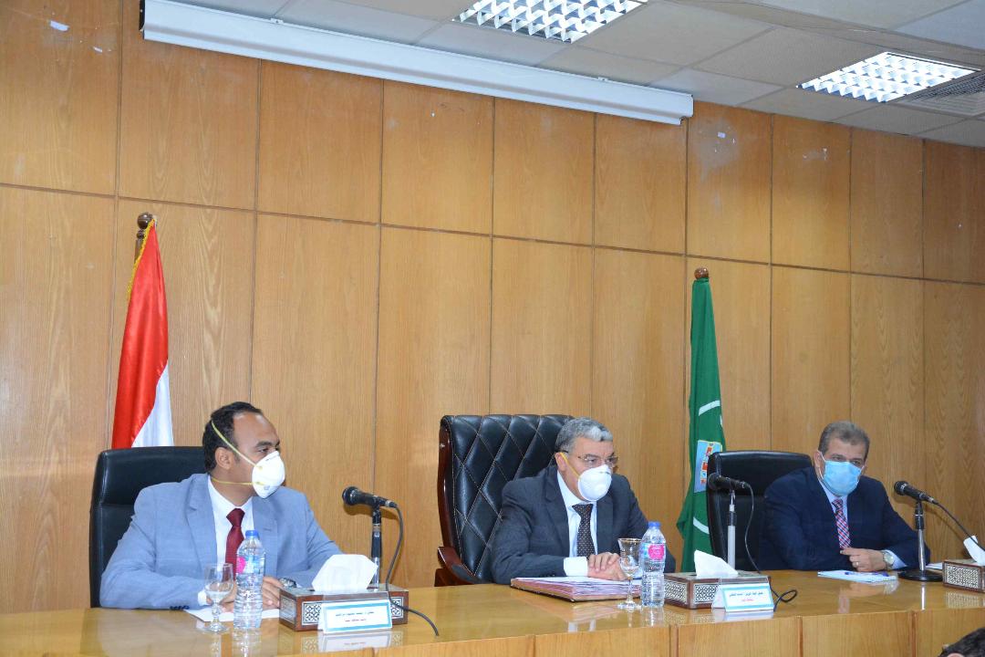 بقيمة 326 مليون و312 ألف جنيه

تنفيذ الخطة الاستثمارية لمحافظة المنيا ومديريات الخدمات بنسبة 100%