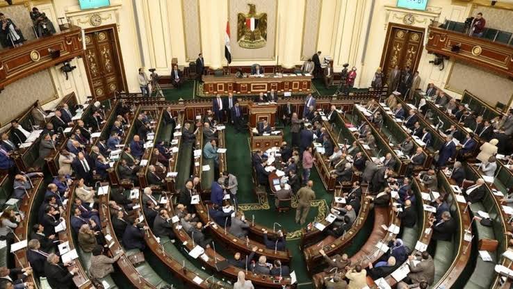 «محلية البرلمان» تهاجم قرار «التنمية المحلية» بوقف تراخيص البناء 6 أشهر