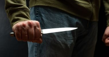 عامل يقتل زوجته بسكين المطبخ لتأخرها فى إعداد وجبة العشاء بالشرقية 
