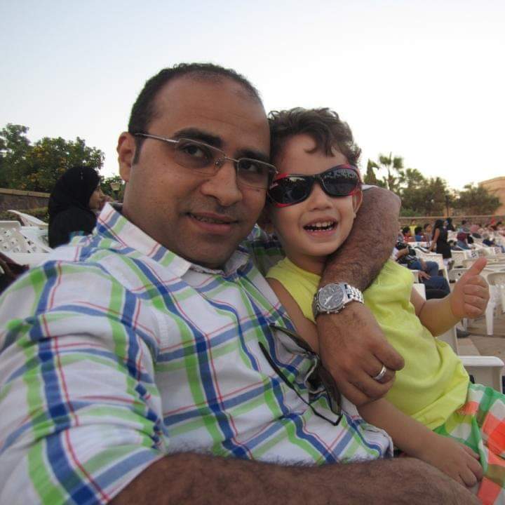 عيد ميلاد سعيد ياعمر 