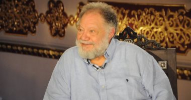 الفخرانى عن رجاء الجداوى: اتقهرت لما الناس اتنمروا عليها بالسوشيال ميديا 

