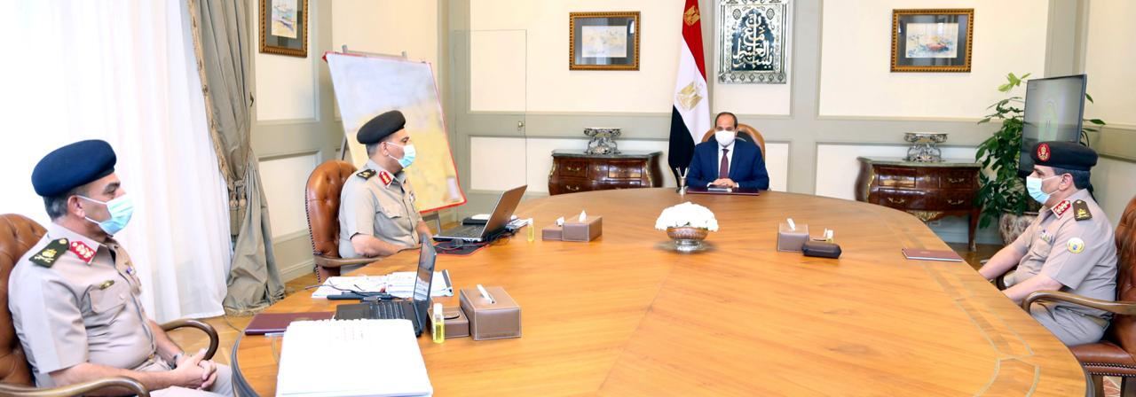 السيسي يصدر أوامر للجيش بالحفاظ على أعلى درجات الاستعداد القتالي
