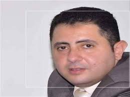 نائب محافظ القاهرة يقود حملات ازالة التعديات على الشوارع لفرض هيبة الدولة وتنفيذ القانون 
