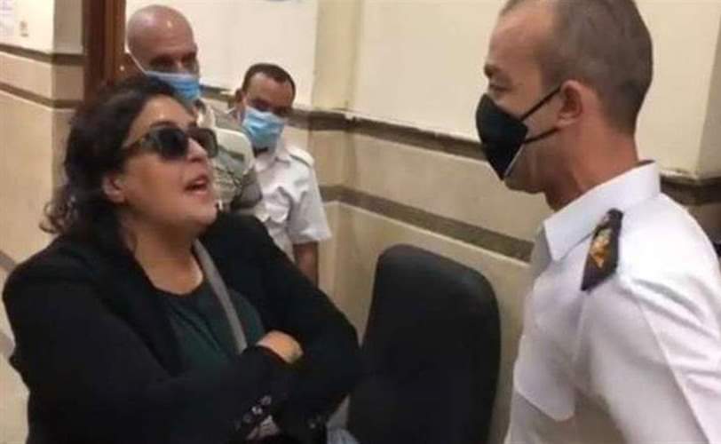 إحالة «وكيلة هيئة النيابة الإدارية» للمحاكمة الجنائية لتعديها على ضابط الشرطة 