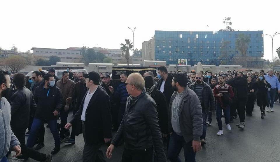 تشييع جثمان حاتم علي صاحب التغريبة الفلسطينية والزير سالم