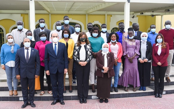 وزيرة الدولة للهجرة تلقى محاضرة لإعلاميى جنوب السودان