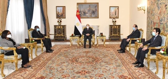 السيسي يستقبل المبعوث الخاص لرئيس غانا .. ويؤكد محورية العلاقات التاريخية بين البلدين