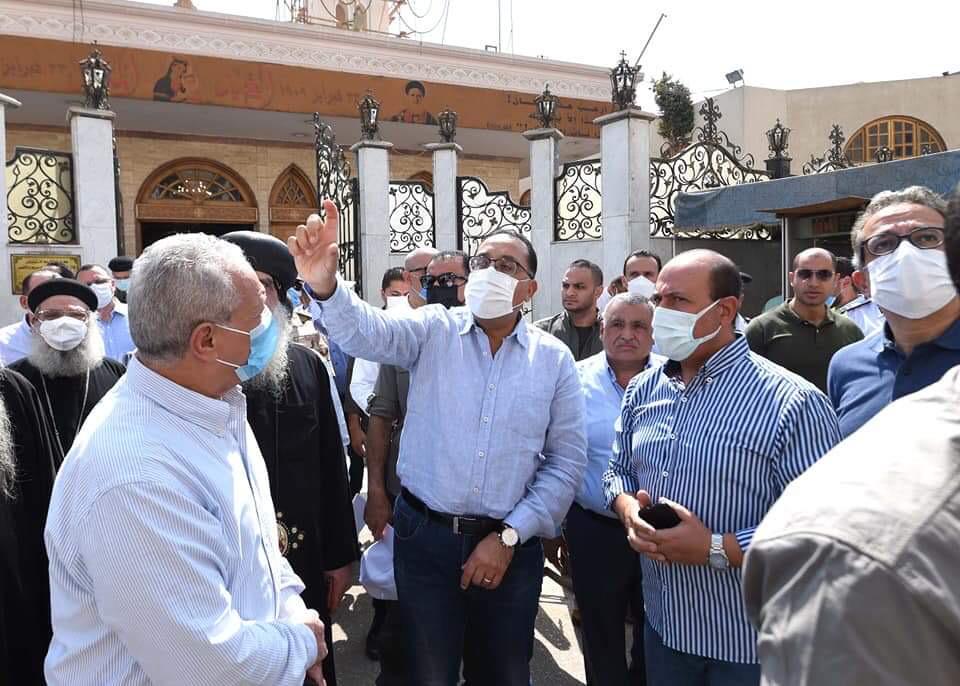 رئيس الوزراء يتفقد عددا من المشروعات الجارى تنفيذها بقرية الدير بمركز إسنا ضمن المبادرة الرئاسية 