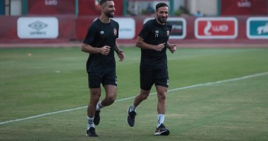 معلول والسولية يشاركان فى تدريبات الكرة بالأهلى قبل السفر للنيجر 

