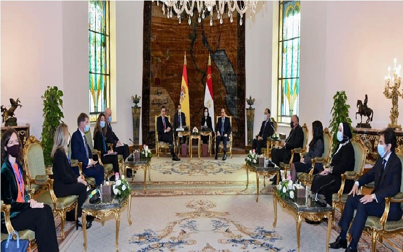 الرئيس عبد الفتاح السيسي يستقبل رئيس حكومة مملكة إسبانيا