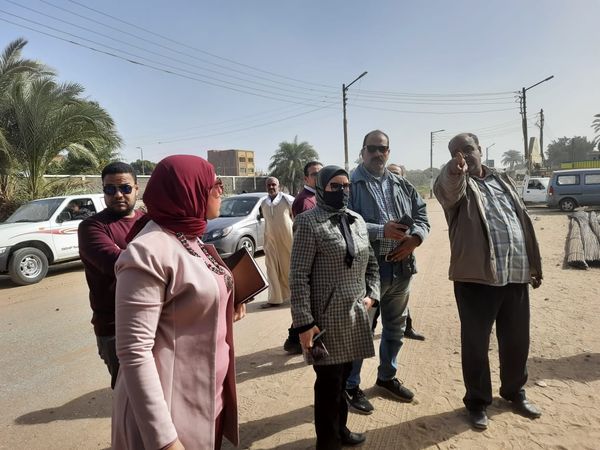 سكرتير مساعد اسيوط تتفقد مشروعات 