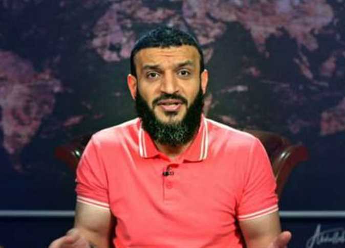بلاغ للنائب العام يتهم عبد الله الشريف بالخيانة ويطالب بإدراج اسمه على النشرة الحمراء