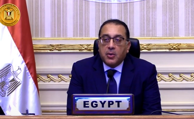 رئيس الوزراء ينقل تهنئة الرئيس السيسى لدولة الإمارات بمناسبة  عيدها الوطني الخمسين