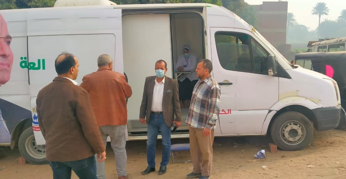 محافظة الجيزة: الكشف على 7 آلاف مواطن بقري الواحات وأطفيح وكرداسة والبدرشين

