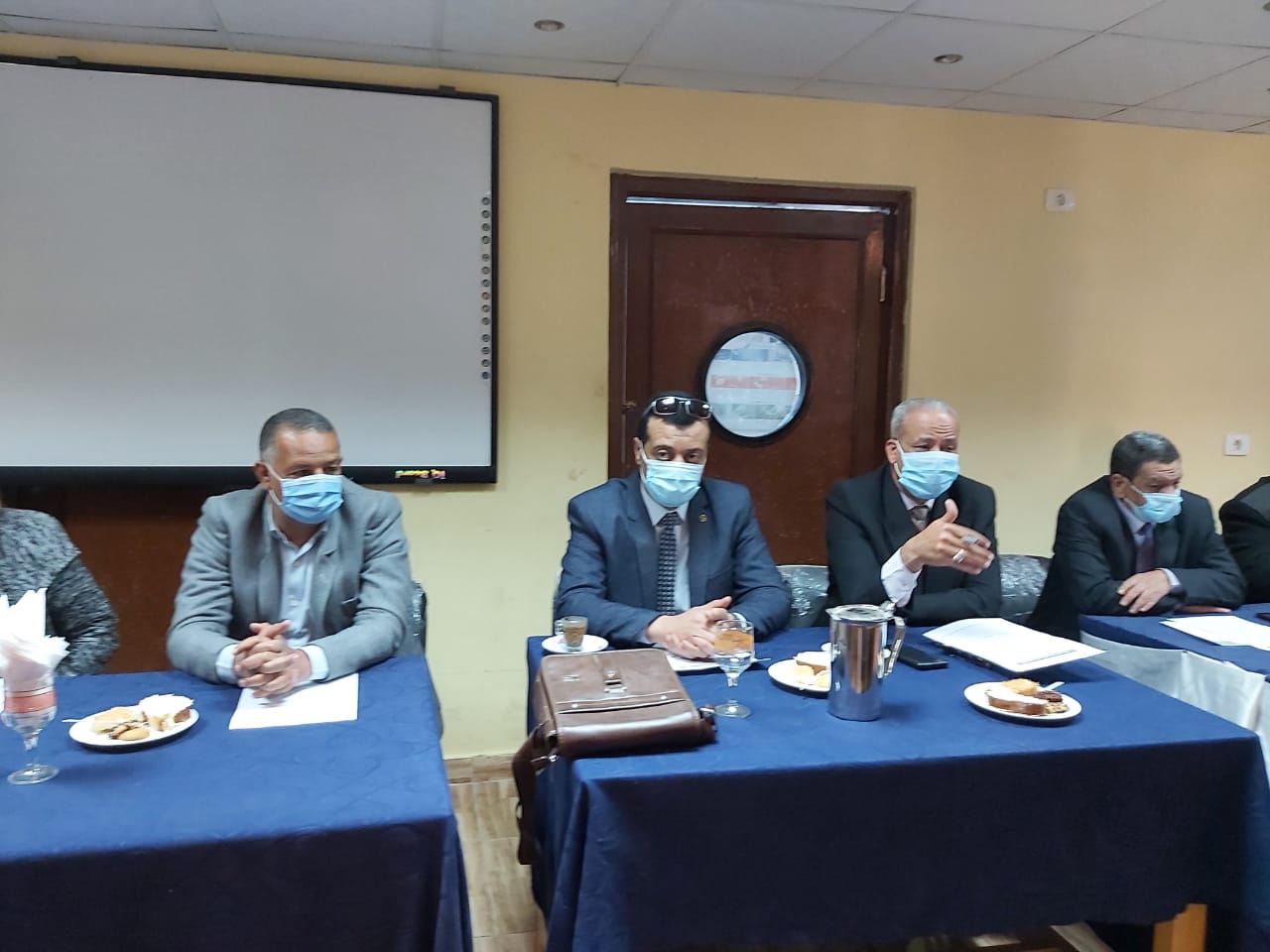 تعليم الاقصر تواصل استعدادها لامتحانات الفصل الدراسى الاول واستئناف الدراسة

