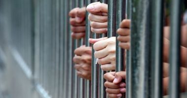 المشدد 6 سنوات وغرامة 100 ألف لعامل زراعى لحيازته مخدر هيروين بكفر صقر