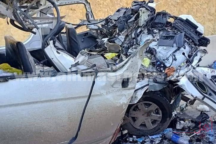 مصرع 11 شخصا بينهم عروسان في حادث تصادم على طريق الكريمات

