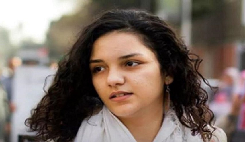 جنايات القاهرة تحدد جلسة 17 مارس للحكم على سناء سيف بتهمة نشر أخبار كاذبة

