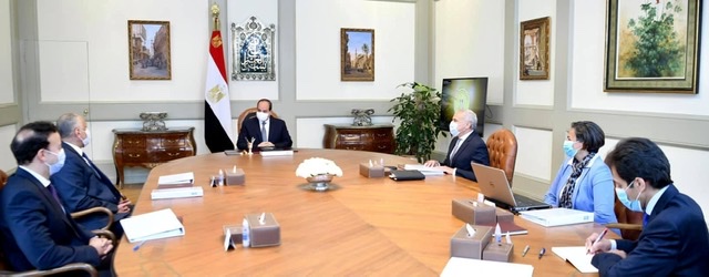 السيسي يوجه البنك المركزي بإطلاق برنامج جديد للتمويل العقاري لصالح محدودي ومتوسطي الدخل 