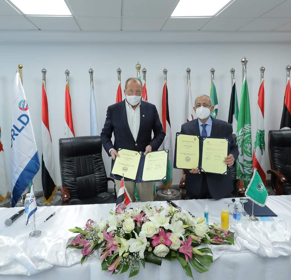 موانئ دبي العالمية السخنة والأكاديمية العربية للنقل البحري شراكة في التدريب والتطوير