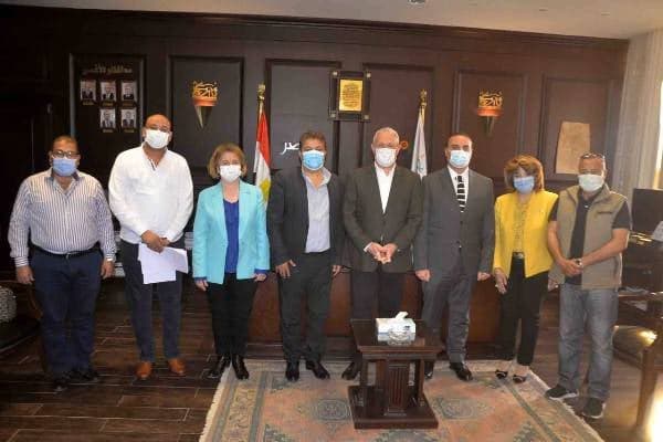 النجوم والاجراءات الاحترازية عنوان اجتماع محافظة الأقصر بمهرجان السينما

