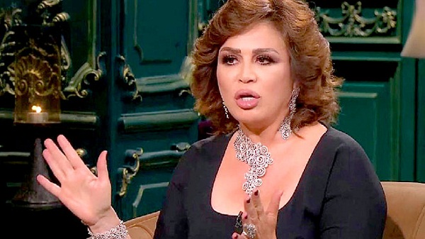 إلهام شاهين: تمنيت أبويا يسامحني قبل ما يموت وعندي أخ معرفش عنه حاجة 
