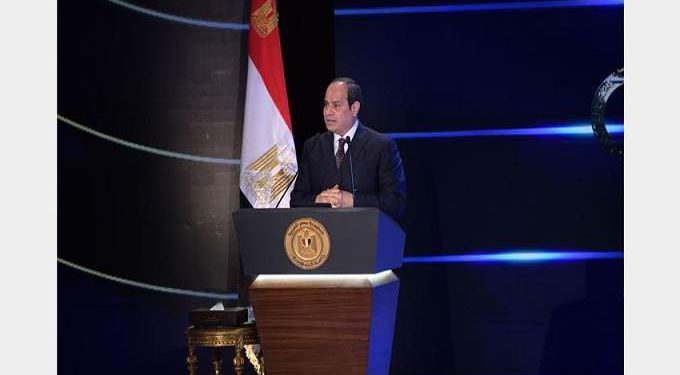 السيسي يكلف القوات المسلحة بالمشاركة في نقل المصابين والرعاية الطبية 
