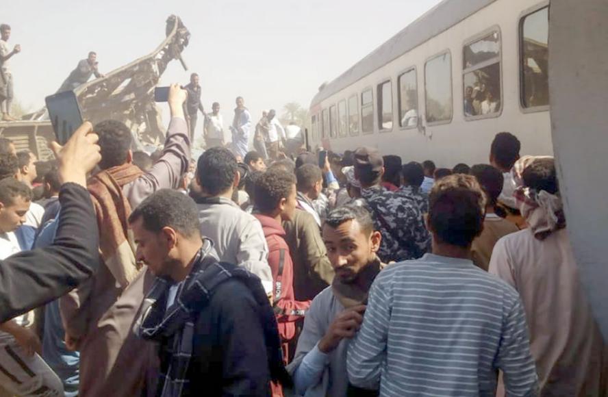 ننشر أسماء المصابين من ابناء قنا فى حادث القطار بمستشفى سوهاج الجامعى 

