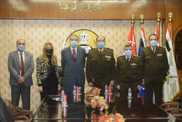 القوات المسلحة توقع مذكرة تفاهم مع كلية الطب بجامعة بدر