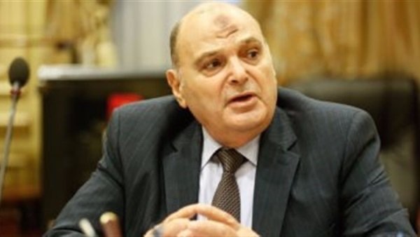 السيسي ينعى اللواء كمال عامر: كان خير معلم وقائد مخلصًا وأمينًا لتراب هذا الوطن