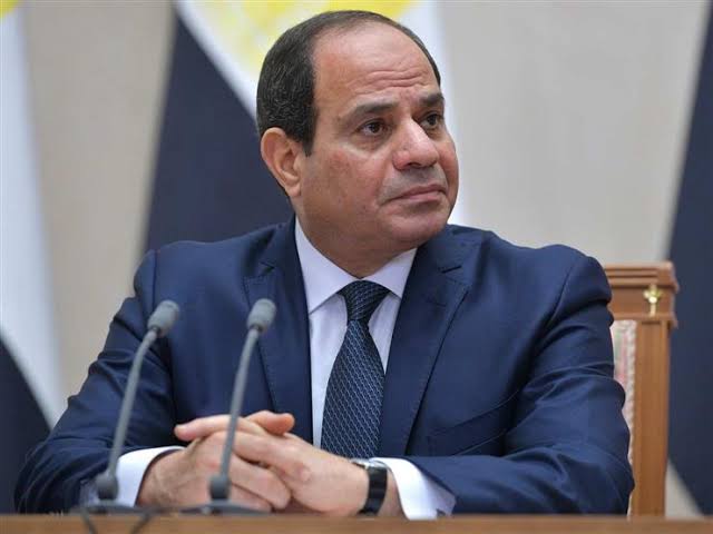 الرئيس يوجه وزير العدل للاستعانة بالمرأة في مجلس الدولة والنيابة العامة

