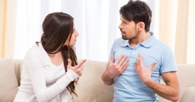 زوجة تطالب محكمة الأسرة بحبس زوجها: سرق فلوس والدى وسافر بها خارج مصر 