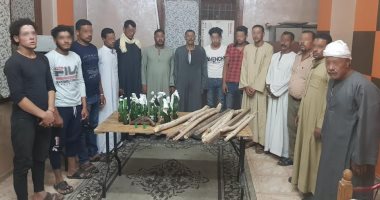 إصابة 3 مواطنين وضبط 15 شخصا فى مشاجرة بين عائلتين أبناء عمومة جنوب الأقصر 