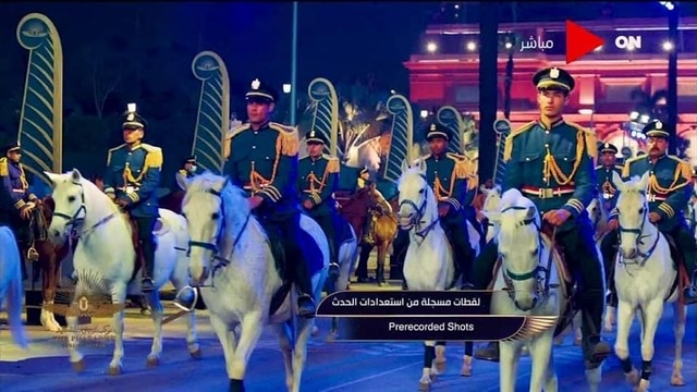 بدء تحرك موكب نقل المومياوات من متحف التحرير إلي متحف الحضارة بالفسطاط 