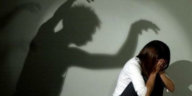 النيابة تأمر بإحالة ثلاثة متهمين بمواقعة أنثى بغير رضاها لمحكمة الجنايات»

