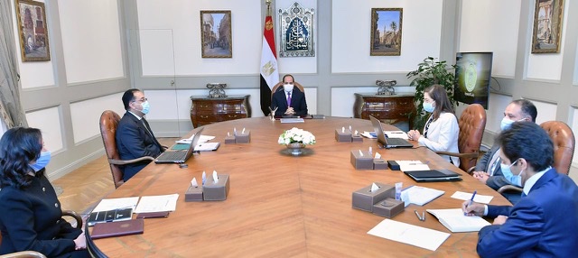 السيسى يوجه الحكومة بالتوثيق الدقيق لجهود الدولة بتقرير التنمية البشرية